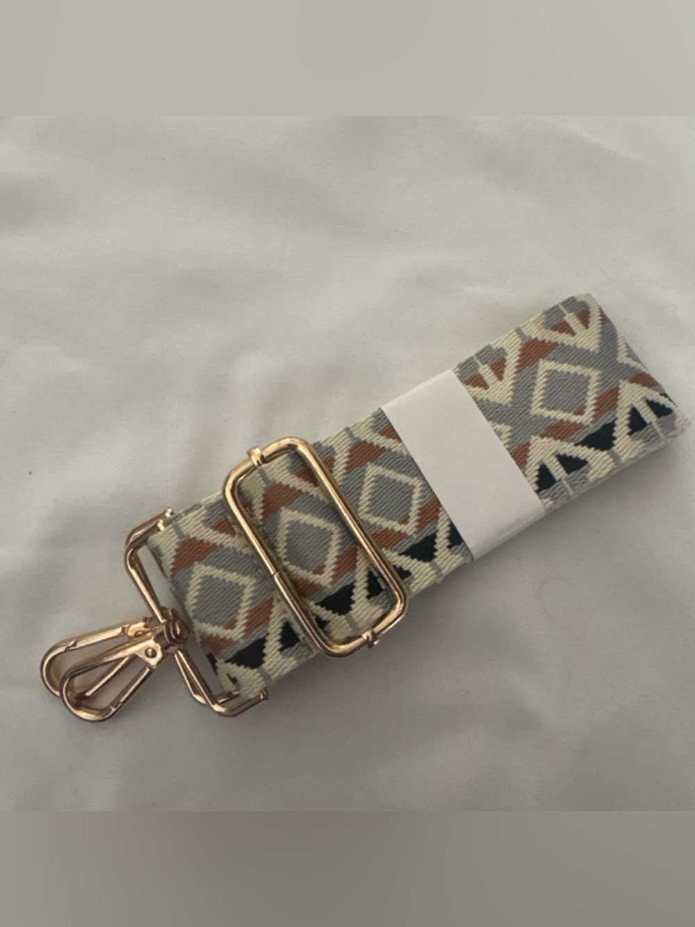 NWOT Geometric Jacquard Bag Strap in Cream, Gray & Tan